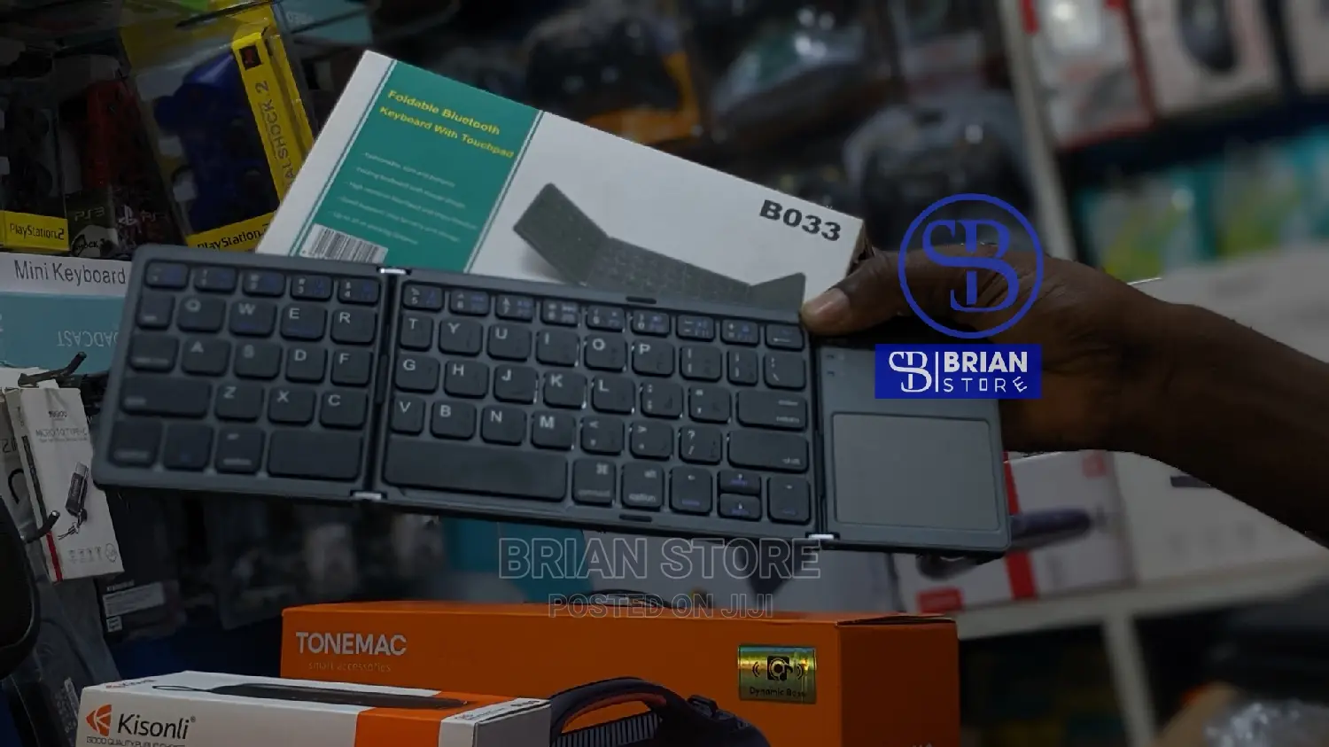Foldable Keyboard With Touchpad