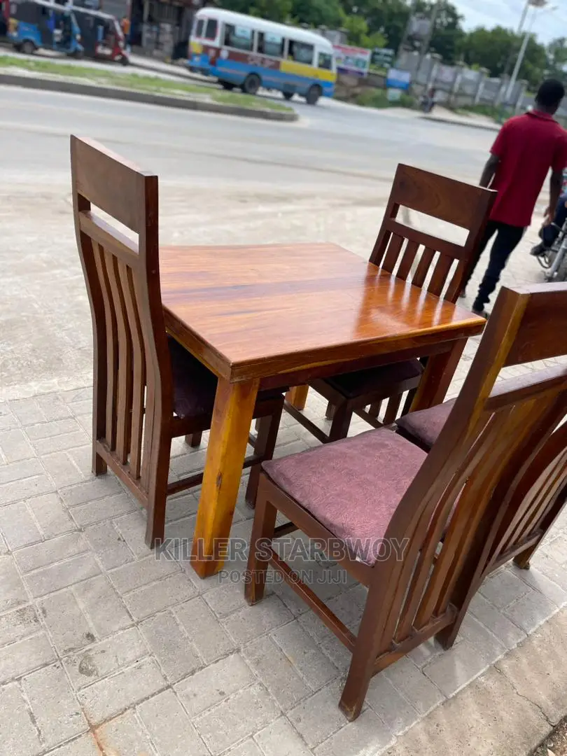 Pure Mninga Dinning Table Quality