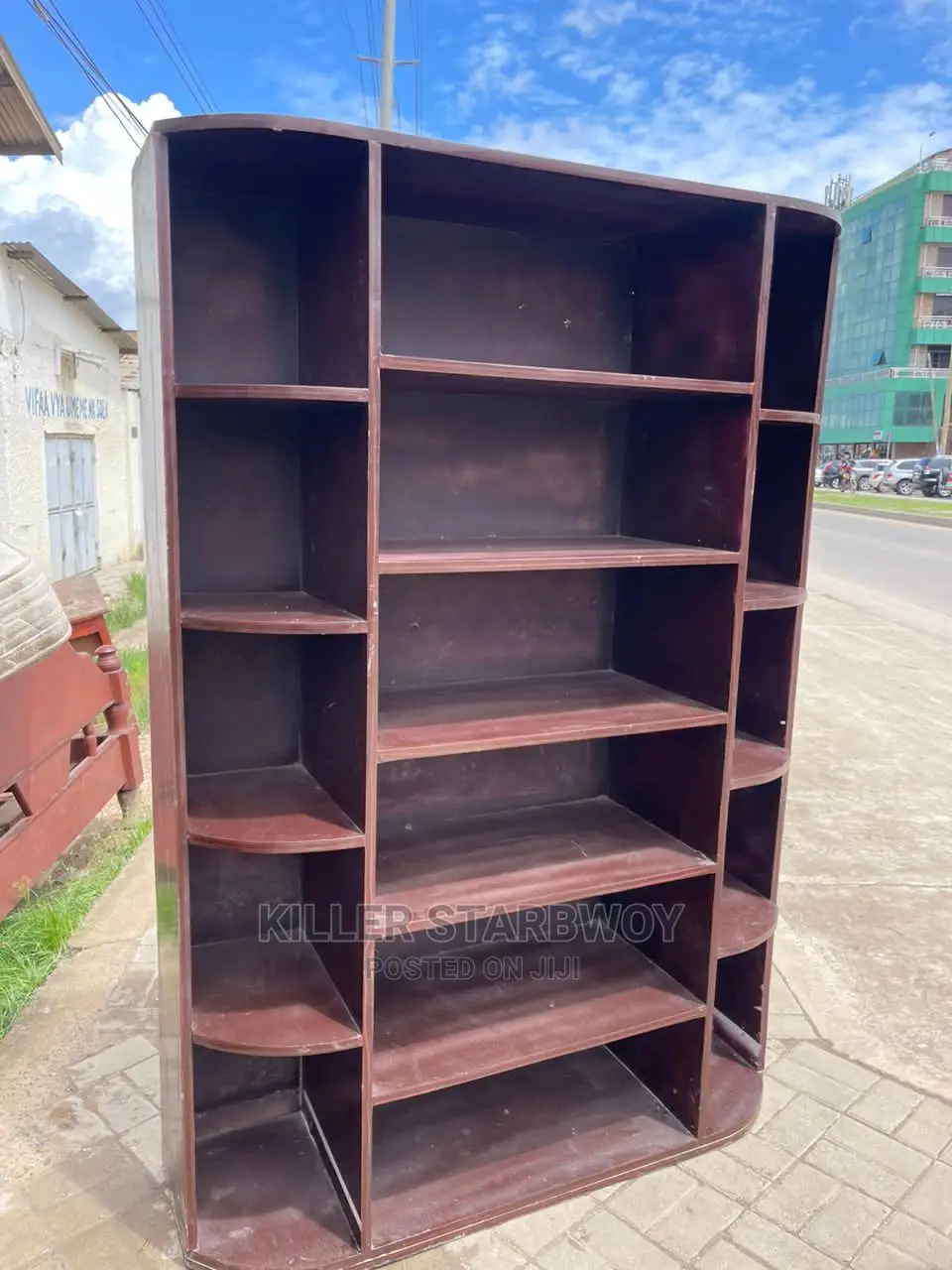Shoe Rack Made by Mninga