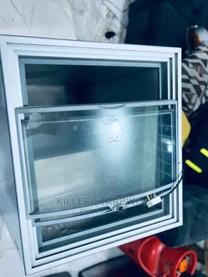 Diplay Freezer 160 Litres