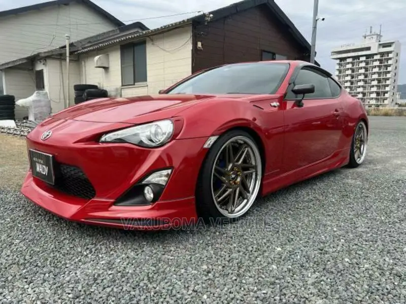Toyota GT86 2014 Red