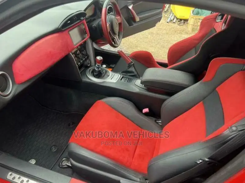 Toyota GT86 2014 Red