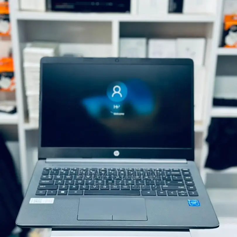 New Laptop HP 240 G6 8GB Intel SSD 256GB