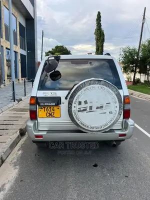 Toyota Land Cruiser Prado 2.7 16V 5dr 1999 Silver