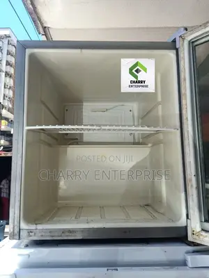 Mini SHOWCASE Fridge Used ZIPO Chache 