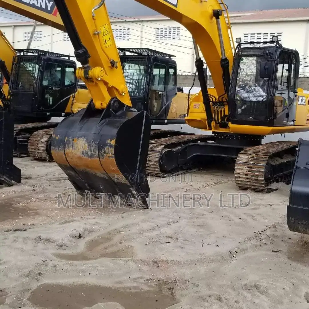 JCB 215lc Exaveter