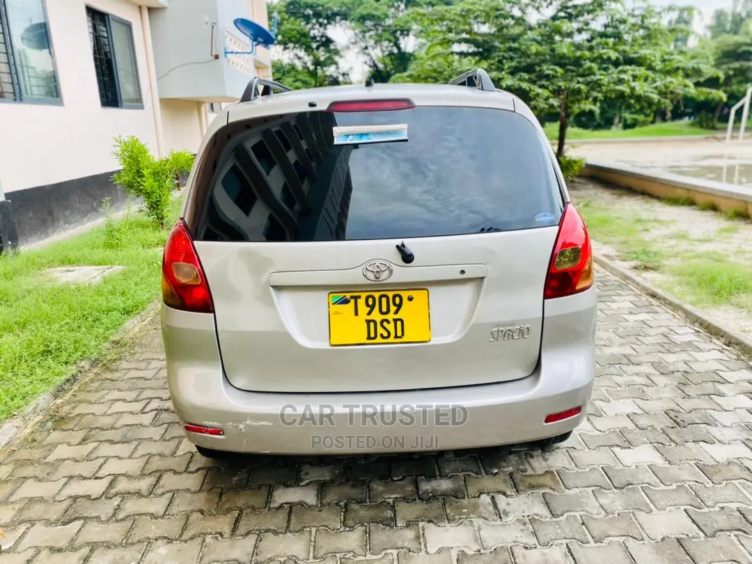 Toyota Corolla Spacio 1.8 X 4WD 2001 Silver