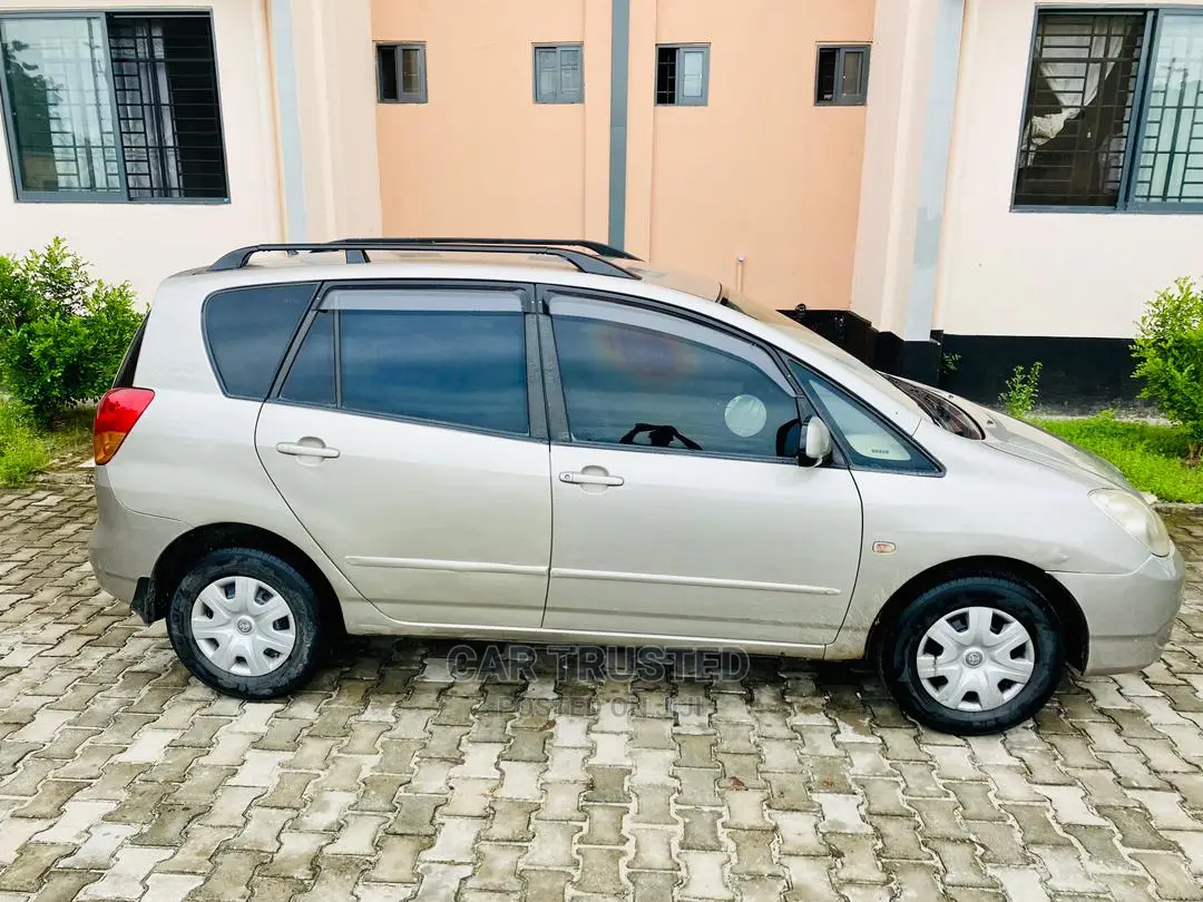 Toyota Corolla Spacio 1.8 X 4WD 2001 Silver