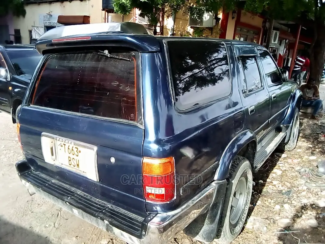 Toyota Hilux Surf 3.0DT 2001 Blue