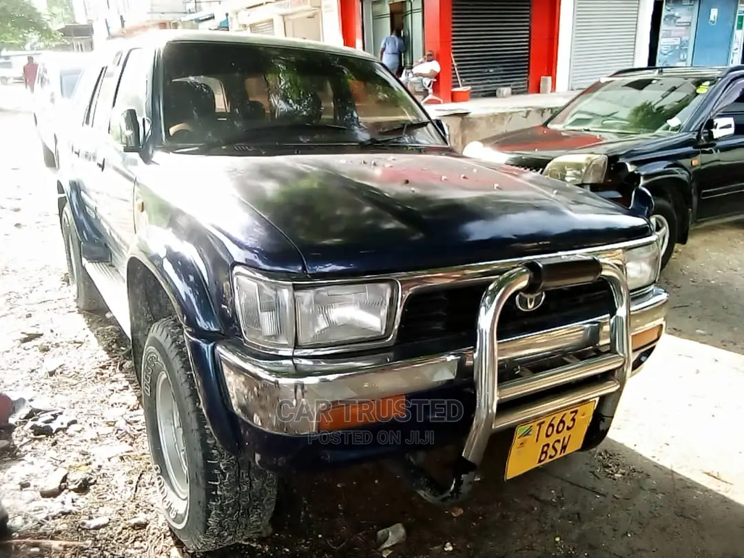 Toyota Hilux Surf 3.0DT 2001 Blue