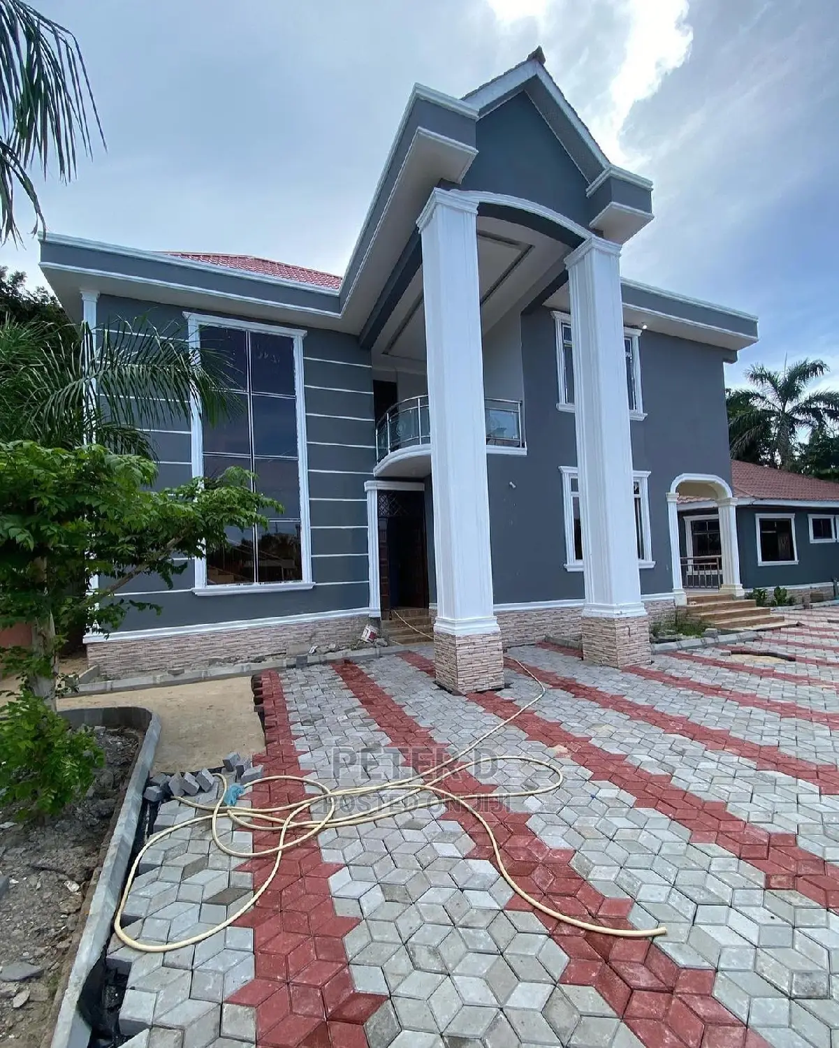 3bdrm Apartment in Mbezi for Rent