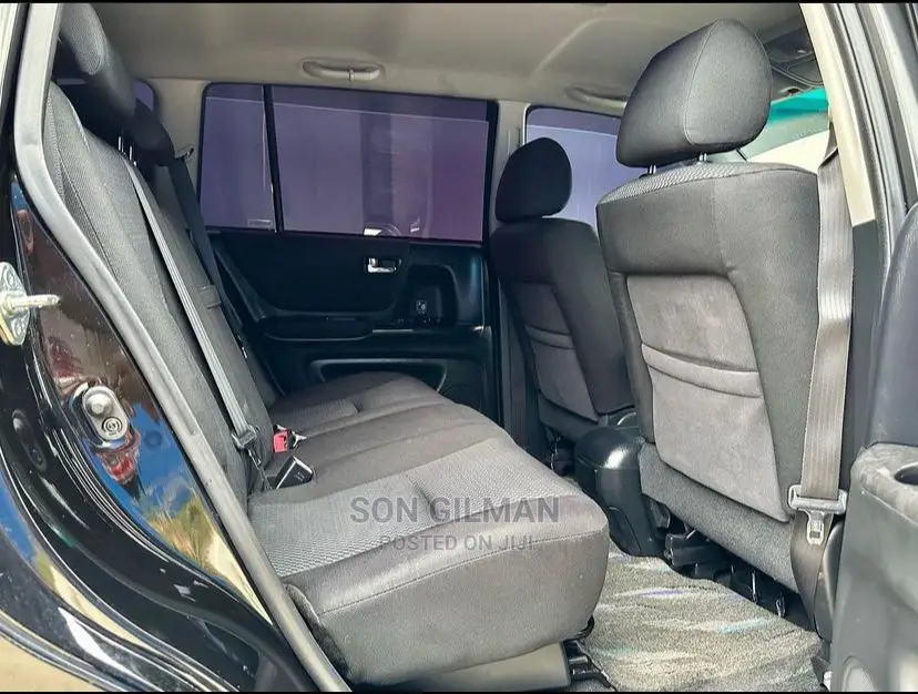 Toyota Kluger 2005 Black
