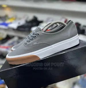 New "Vans Off the Wall"