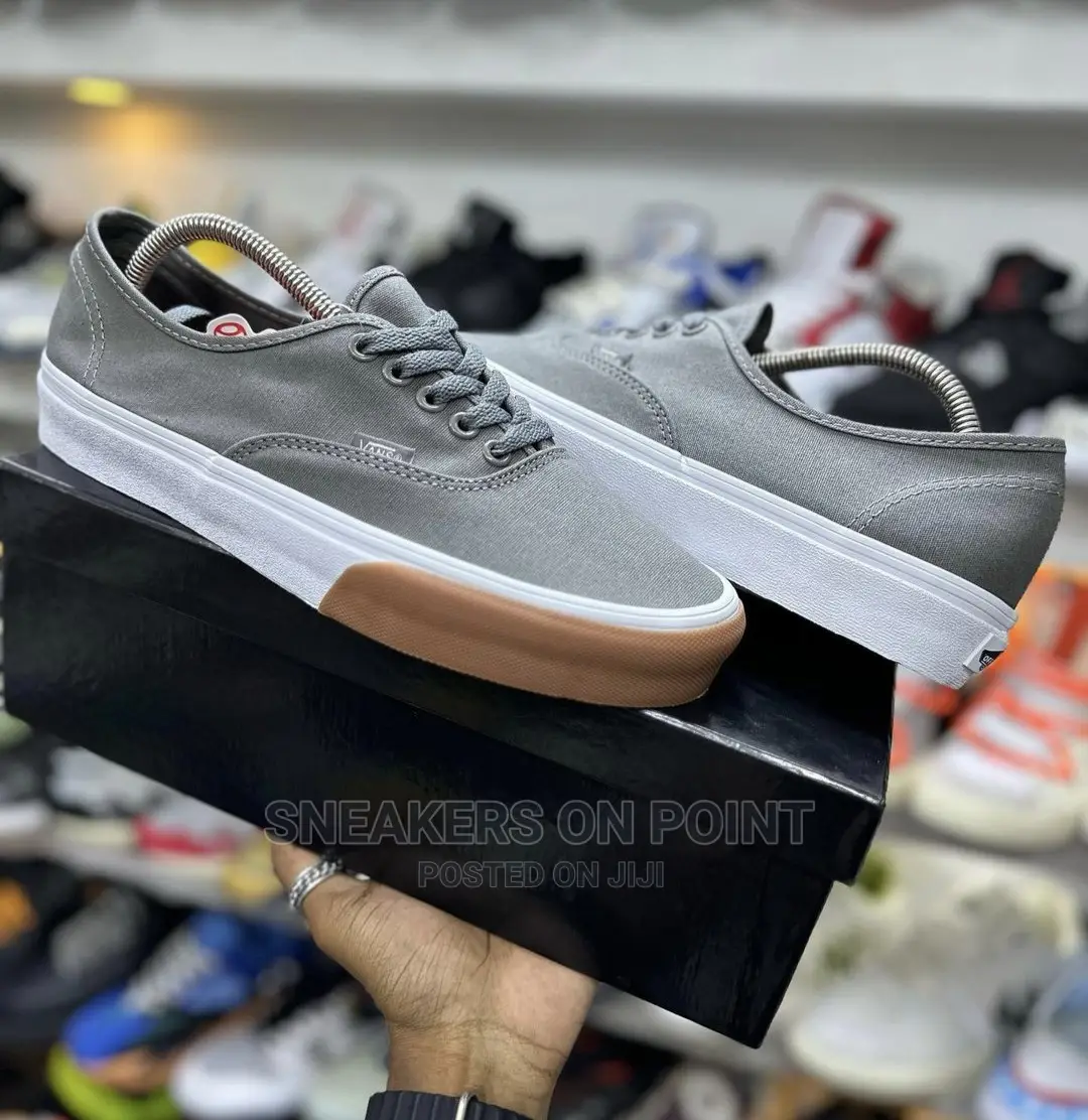 New "Vans Off the Wall"