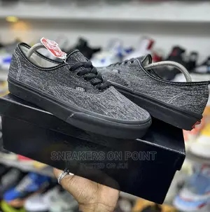 Vans Off the Wall
