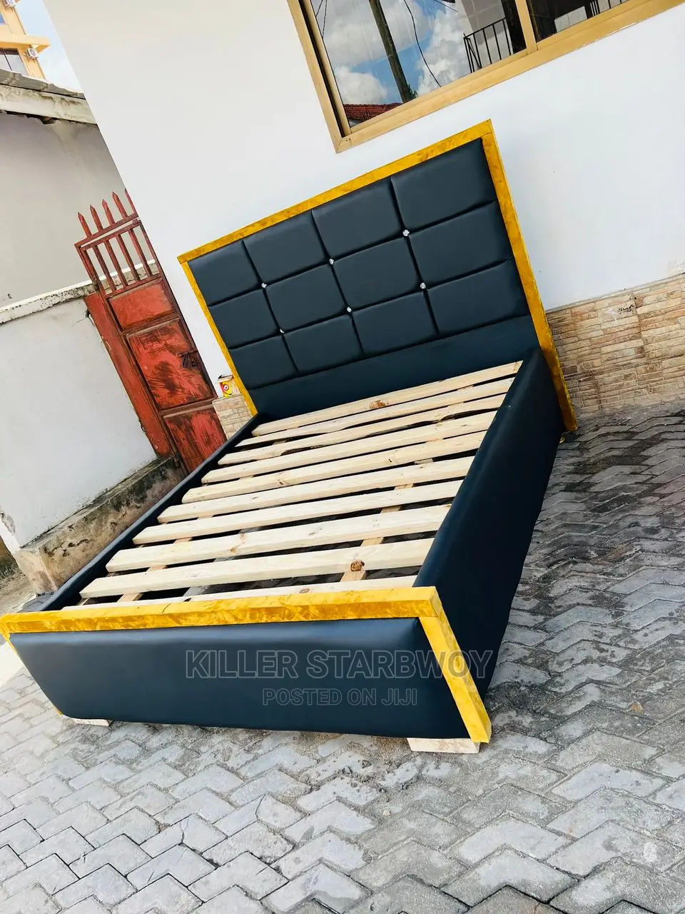 Bedsofa Classic Mno Ni Mpya