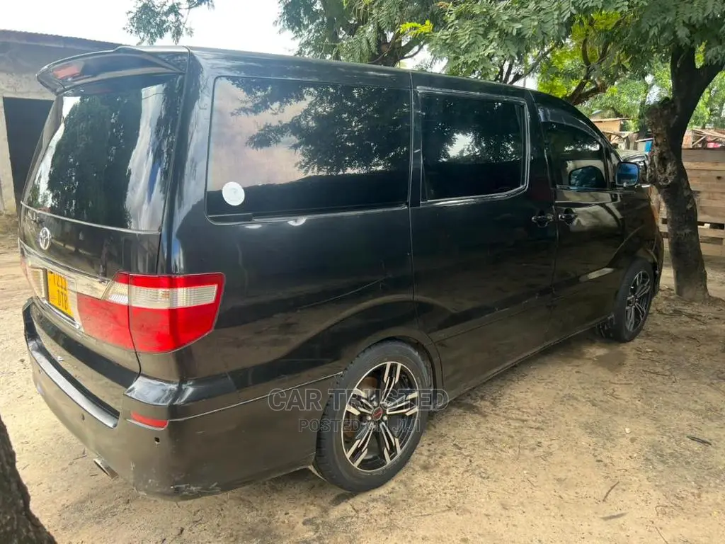 Toyota Alphard 2005 Black