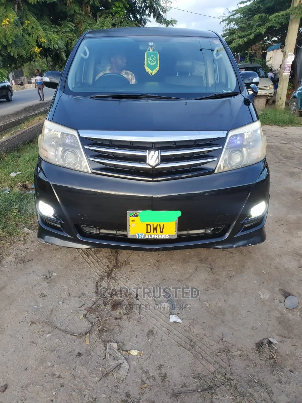 Toyota Alphard 2004 Black