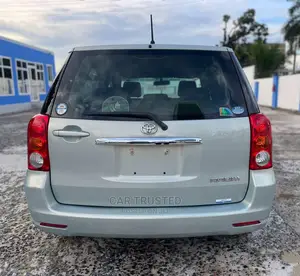 Toyota Raum 1.5 FWD 2005 Beige