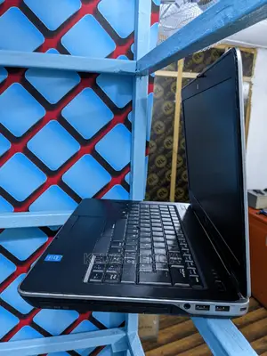 Laptop Dell Latitude 5420 12GB Intel Core I5 HDD 500GB