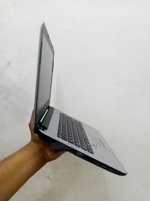 Laptop HP 348 G4 8GB Intel Core I5 HDD 500GB