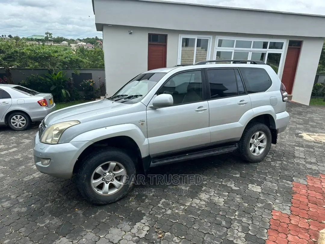 Toyota Land Cruiser Prado 3.0 D-4d 3dr 2006 Silver