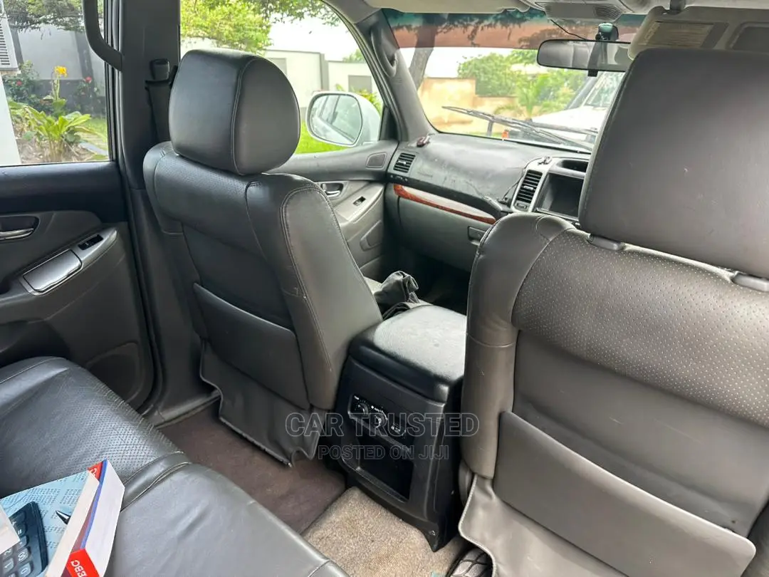 Toyota Land Cruiser Prado 3.0 D-4d 3dr 2006 Silver