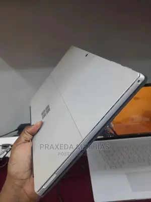 Laptop Microsoft Surface Pro 6 8GB Intel Core I7 SSD 512GB