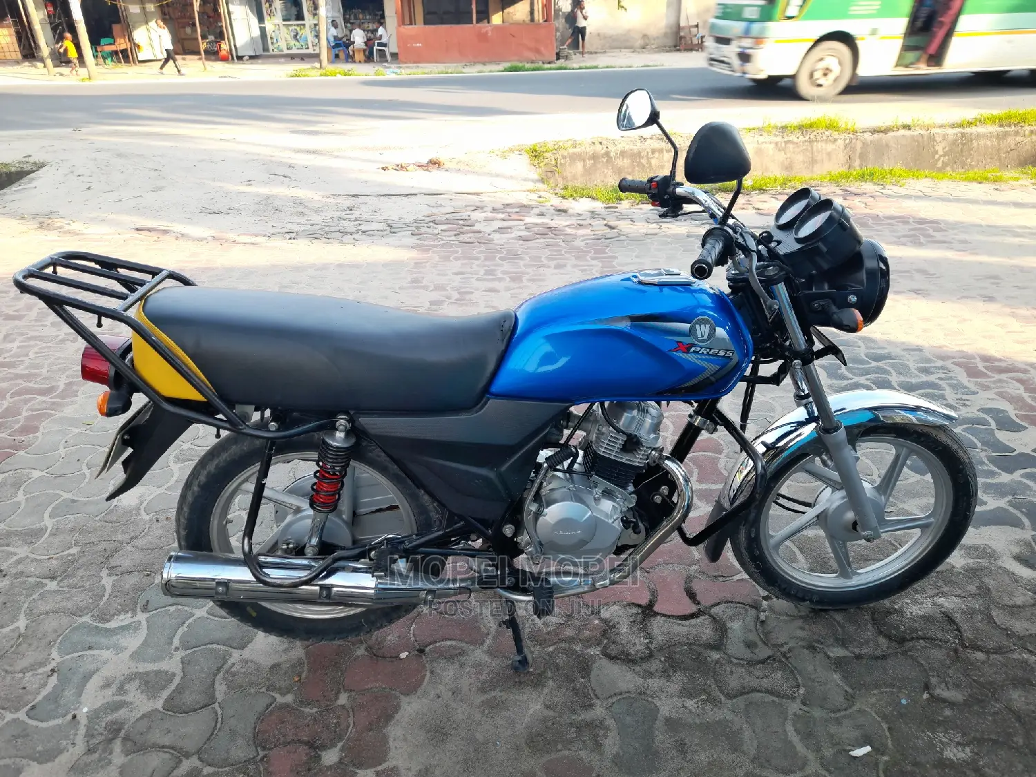 Haojue HJ125-18 2022 Yellow