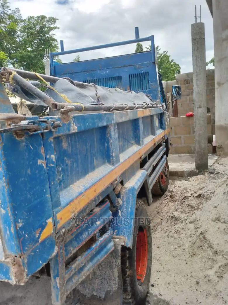 Mitsubishi Canter