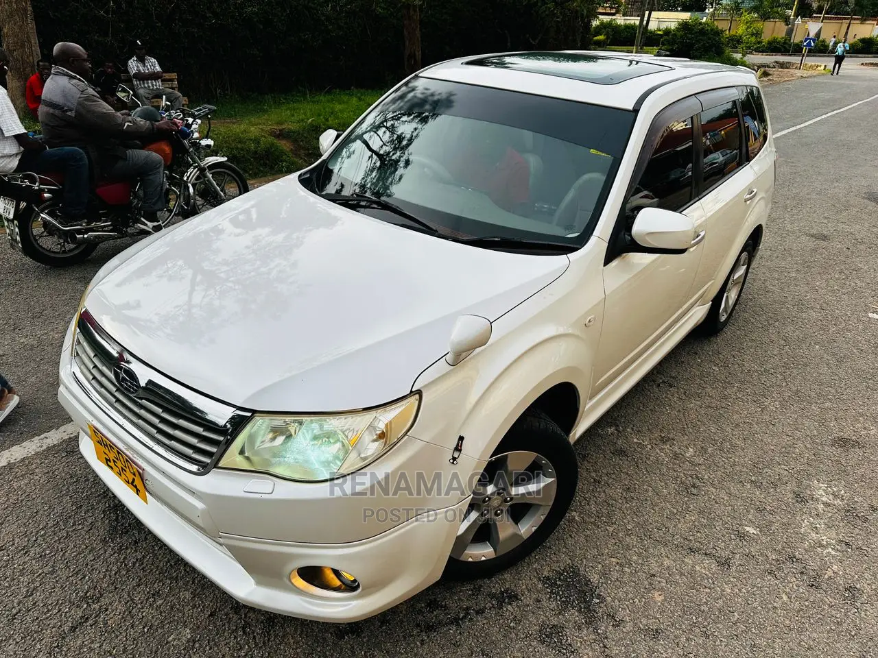 Subaru Forester 2010 White