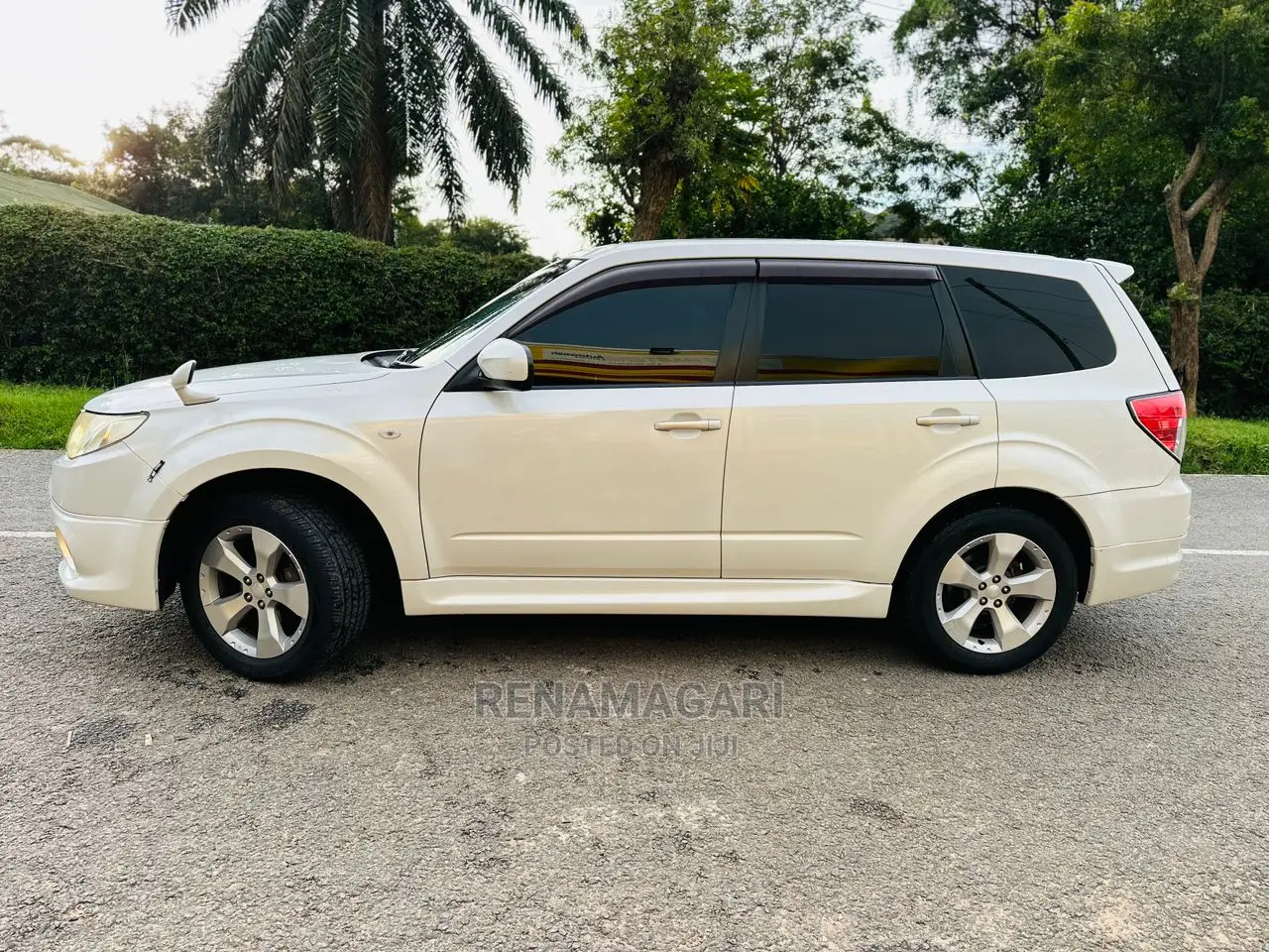 Subaru Forester 2010 White