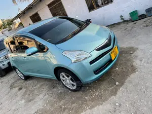 Toyota Ractis 1.3 FWD 2006 Blue
