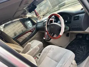 Toyota Alphard 2005 Silver