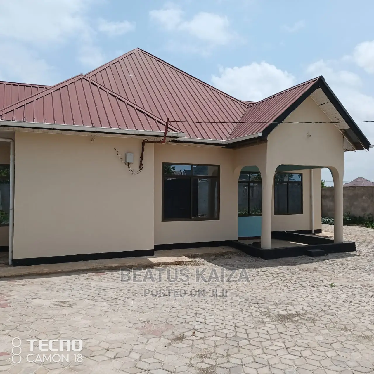 3bdrm Bungalow in Kigamboni Geza Juu for rent