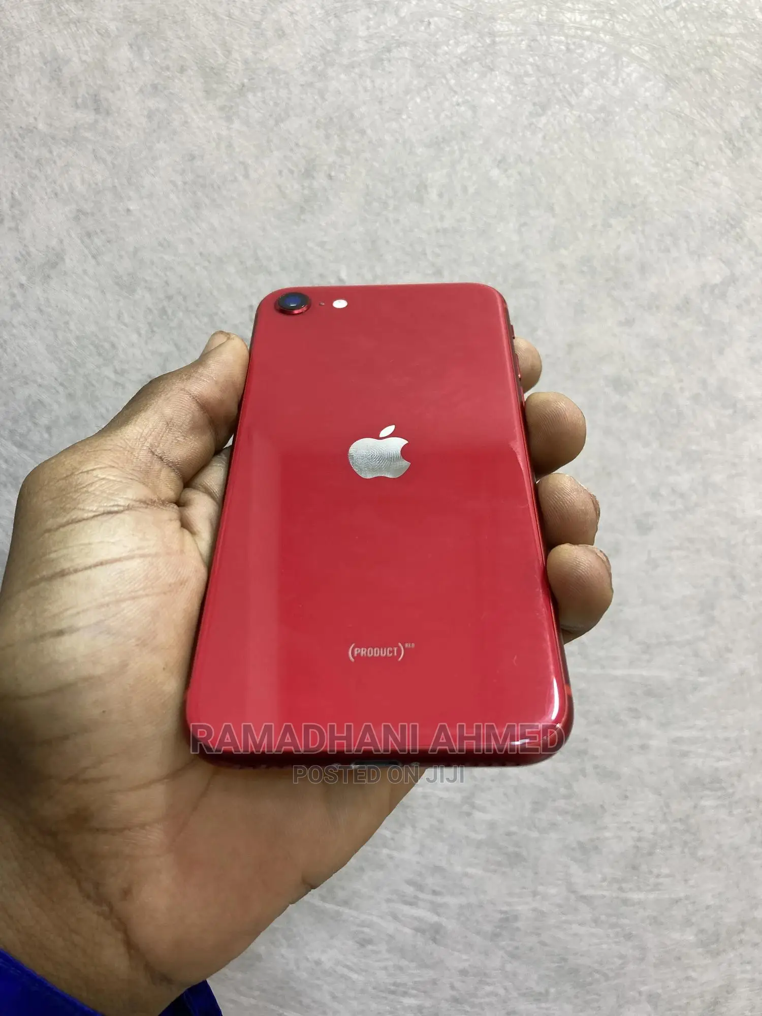 Apple iPhone SE (2020) 128 GB Red