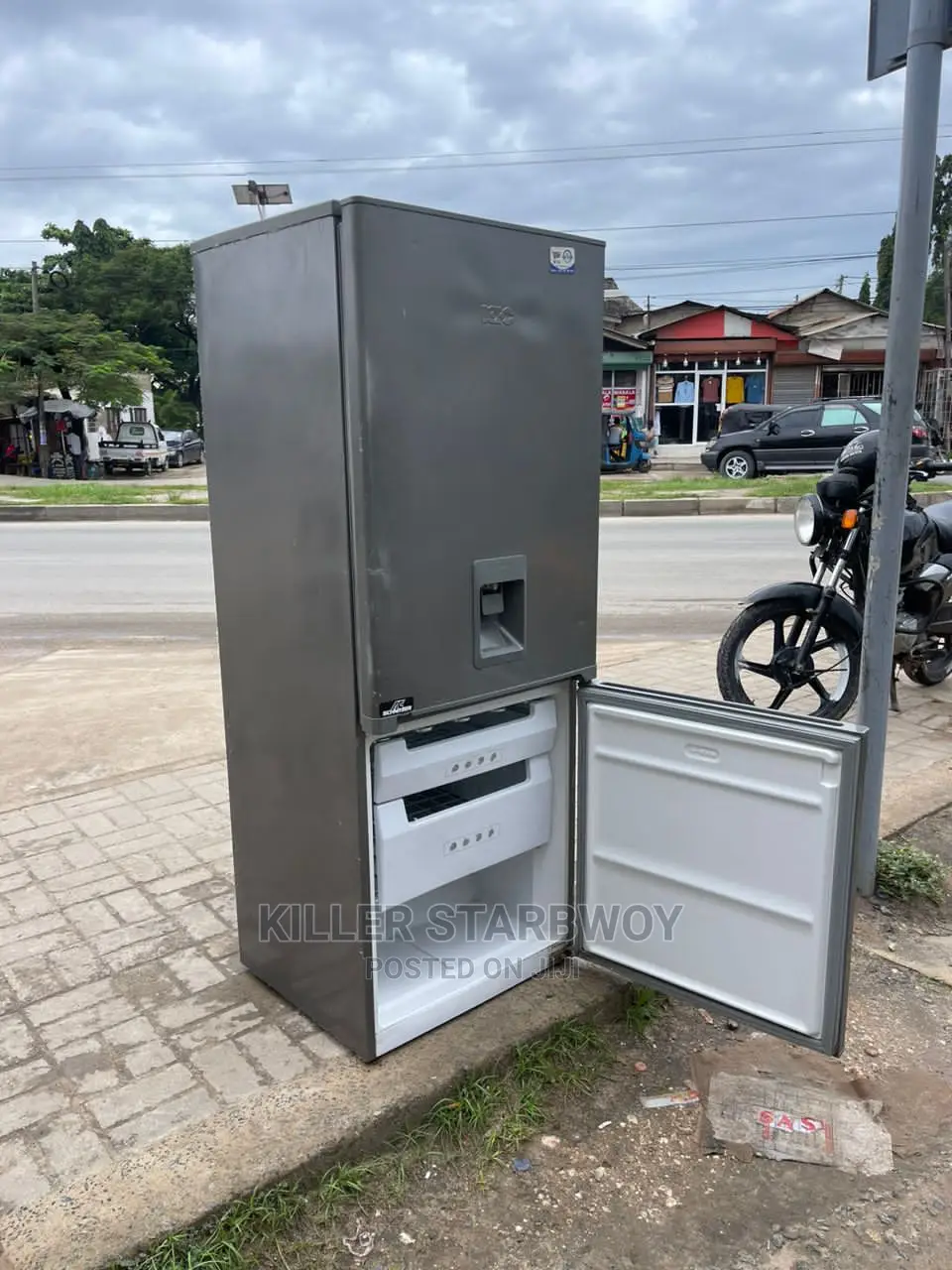 Fridge Yenye Water Dispensary Hapo Hapo