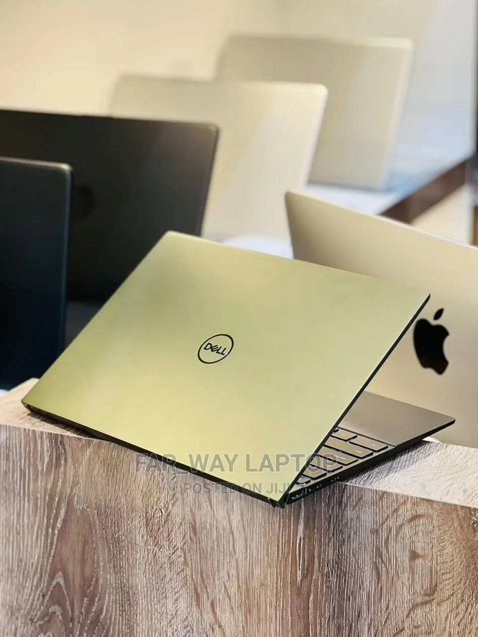 New Laptop Dell Vostro 13 5370 16GB Intel Core I7 SSD 512GB