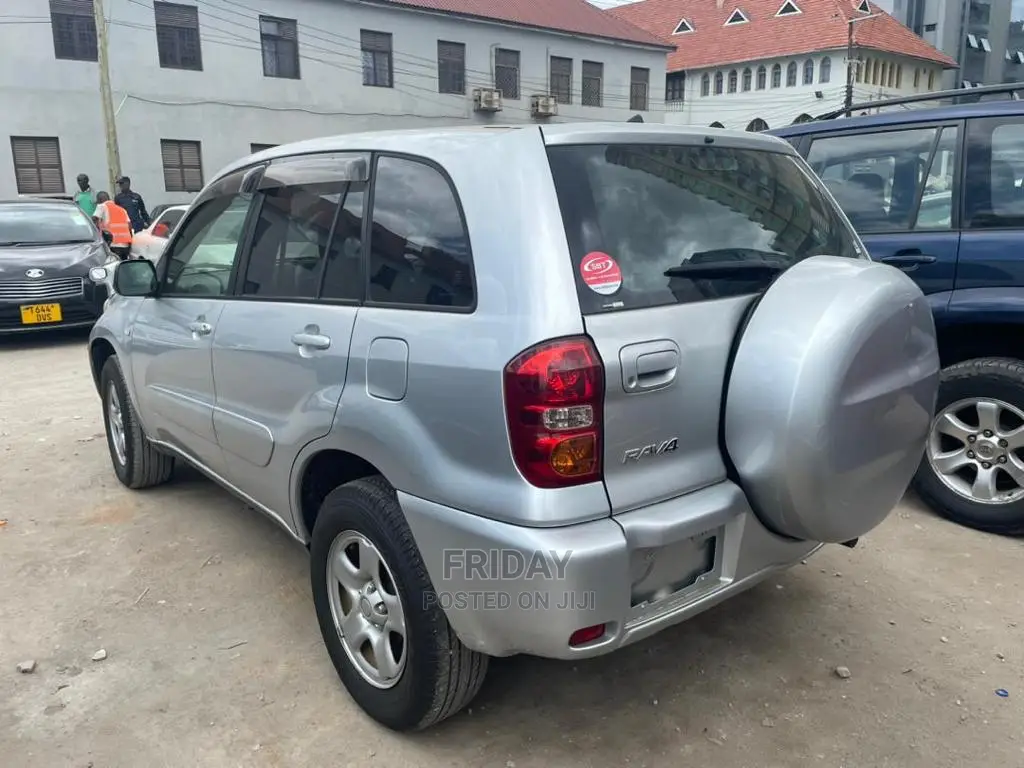 Toyota RAV4 1.8 2005 Silver