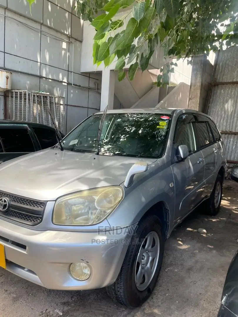 Toyota RAV4 1.8 2005 Silver