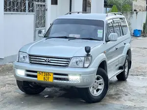 Toyota Land Cruiser Prado 3.0 D-4d 3dr 2001 Silver