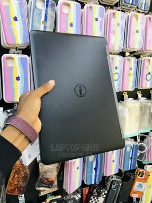 Laptop Dell Latitude 5400 8GB Intel Core I5 HDD 500GB