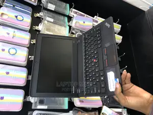 Laptop Lenovo ThinkPad X131e 4GB Intel HDD 320GB