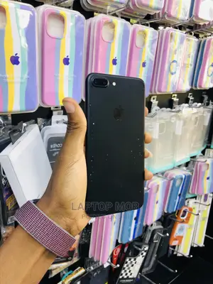 Apple iPhone 7 Plus 32 GB Black