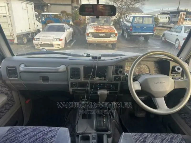 Toyota Land Cruiser Prado 1993 Silver