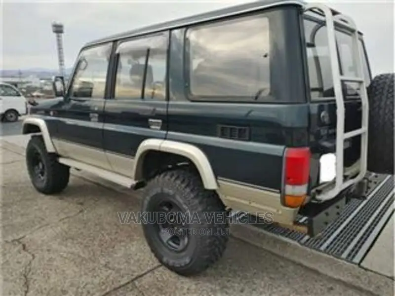 Toyota Land Cruiser Prado 1996 Green