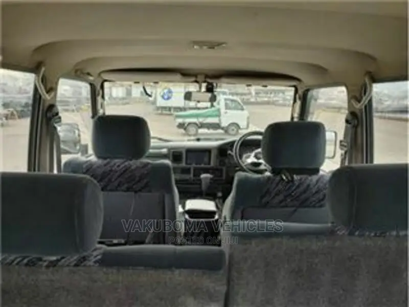 Toyota Land Cruiser Prado 1996 Green