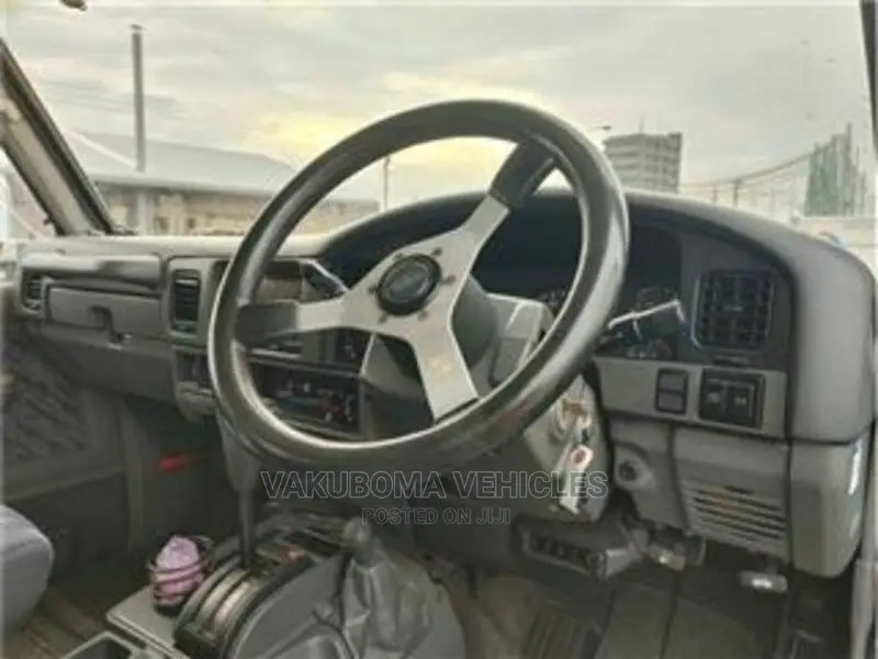 Toyota Land Cruiser Prado 1996 Green