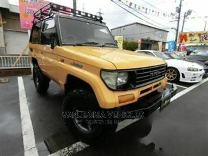 Toyota Land Cruiser Prado 1991 Yellow