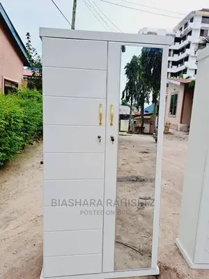 Kabati LA Mbao Jipya Milango 2